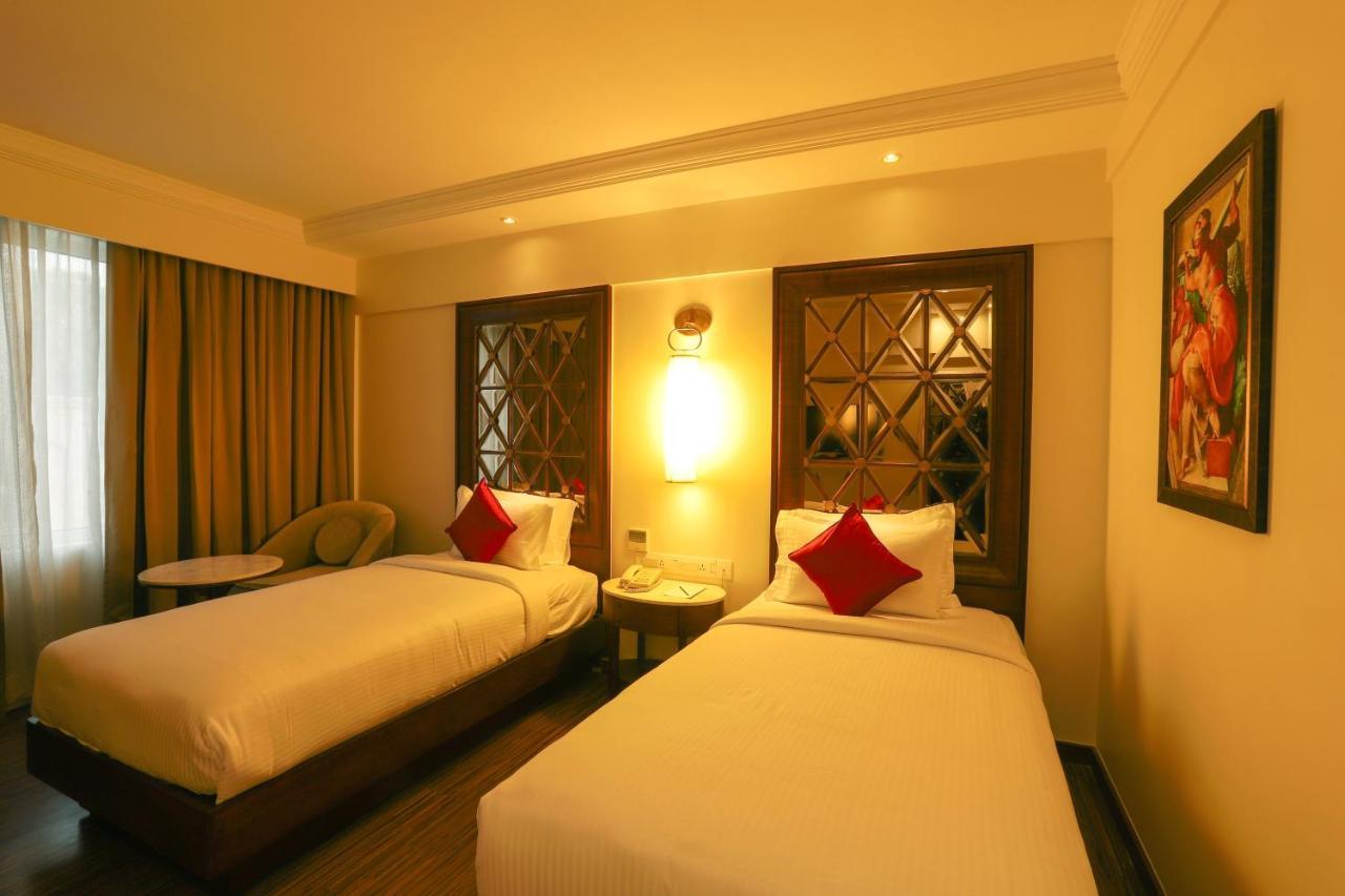 The Saibaba Hotel Chennai Zewnętrze zdjęcie